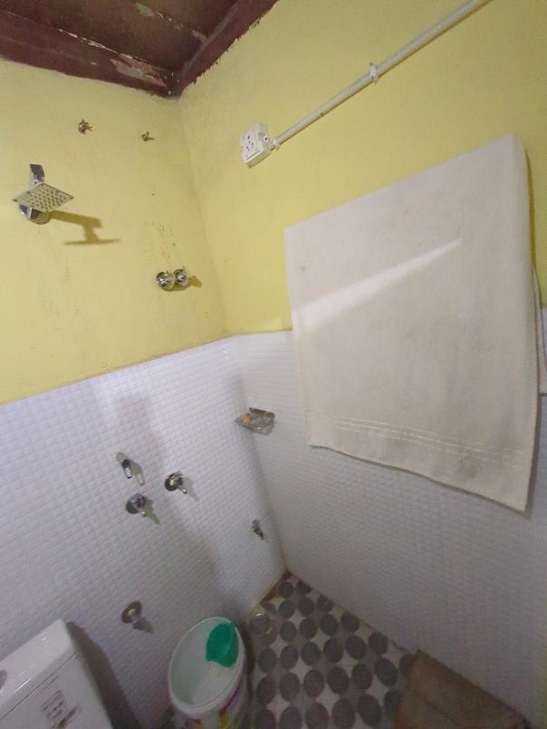 Double Room View Bathroom 2