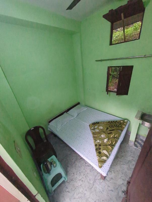 Double Room Shared Bath