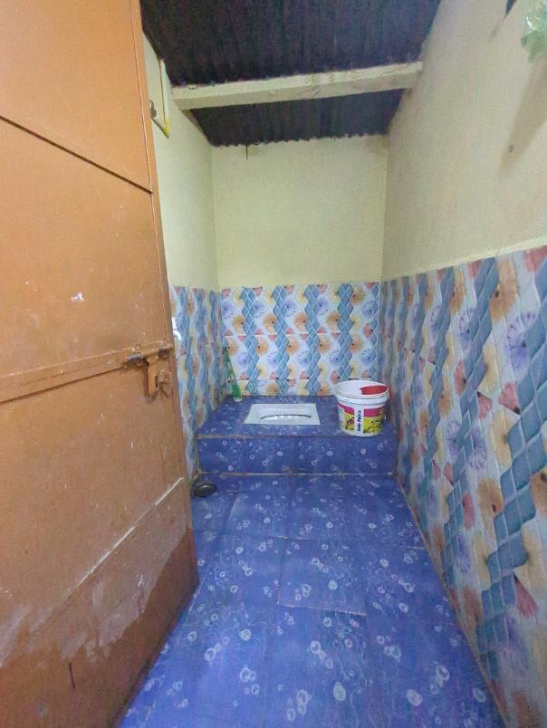 Double Room Shared Bath View 3