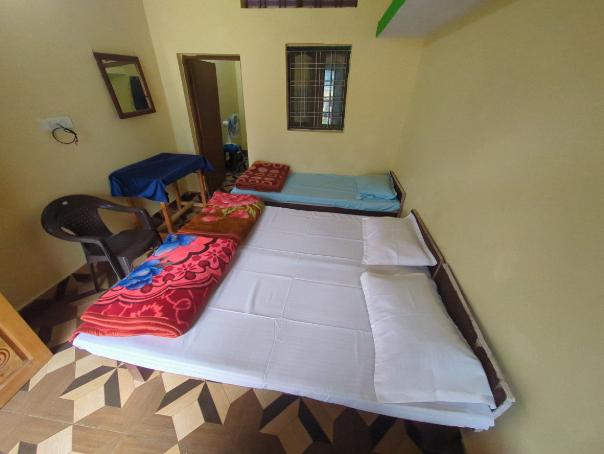 Quadruple Room with Kitchen View 2